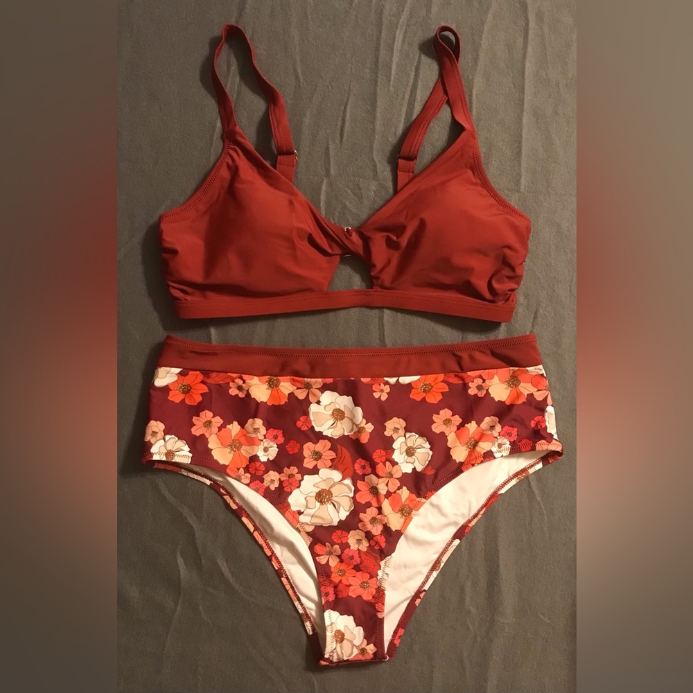 Cupshe Red Floral Bikini Set
